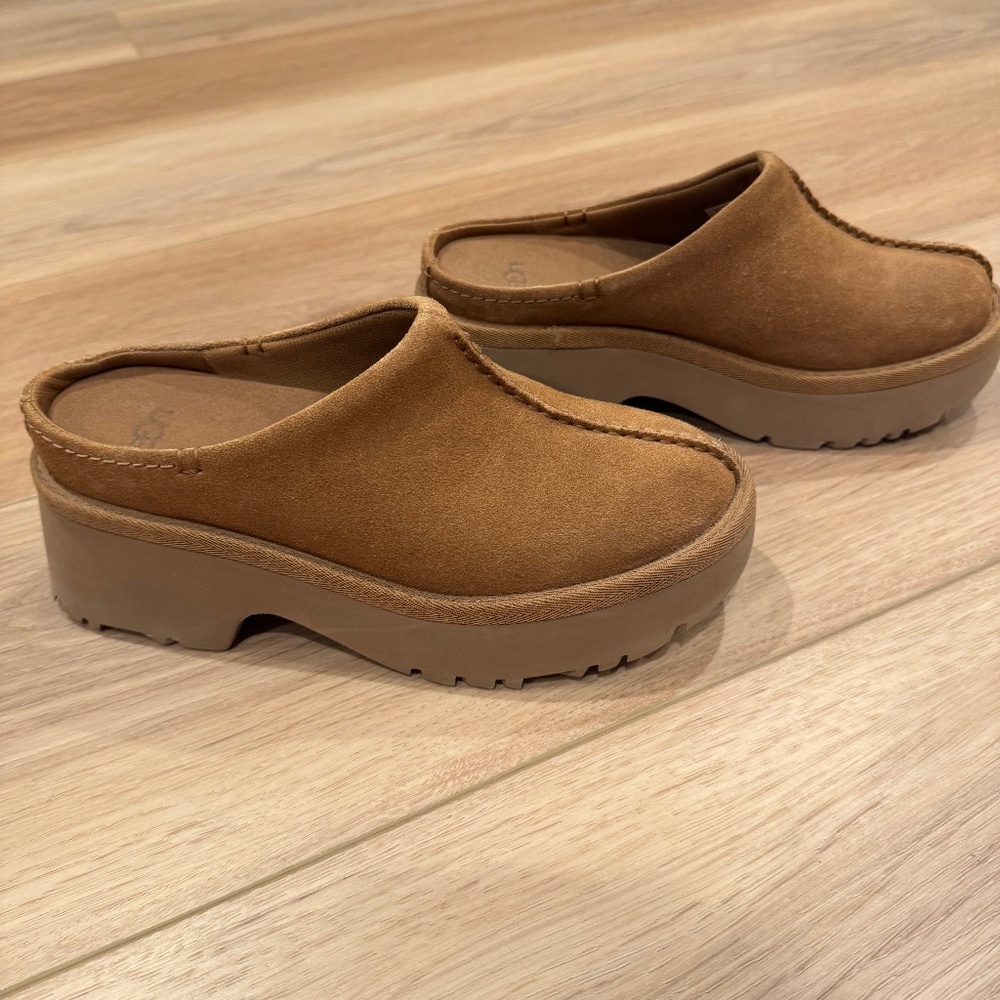 UGG New Heights Clog - NEW